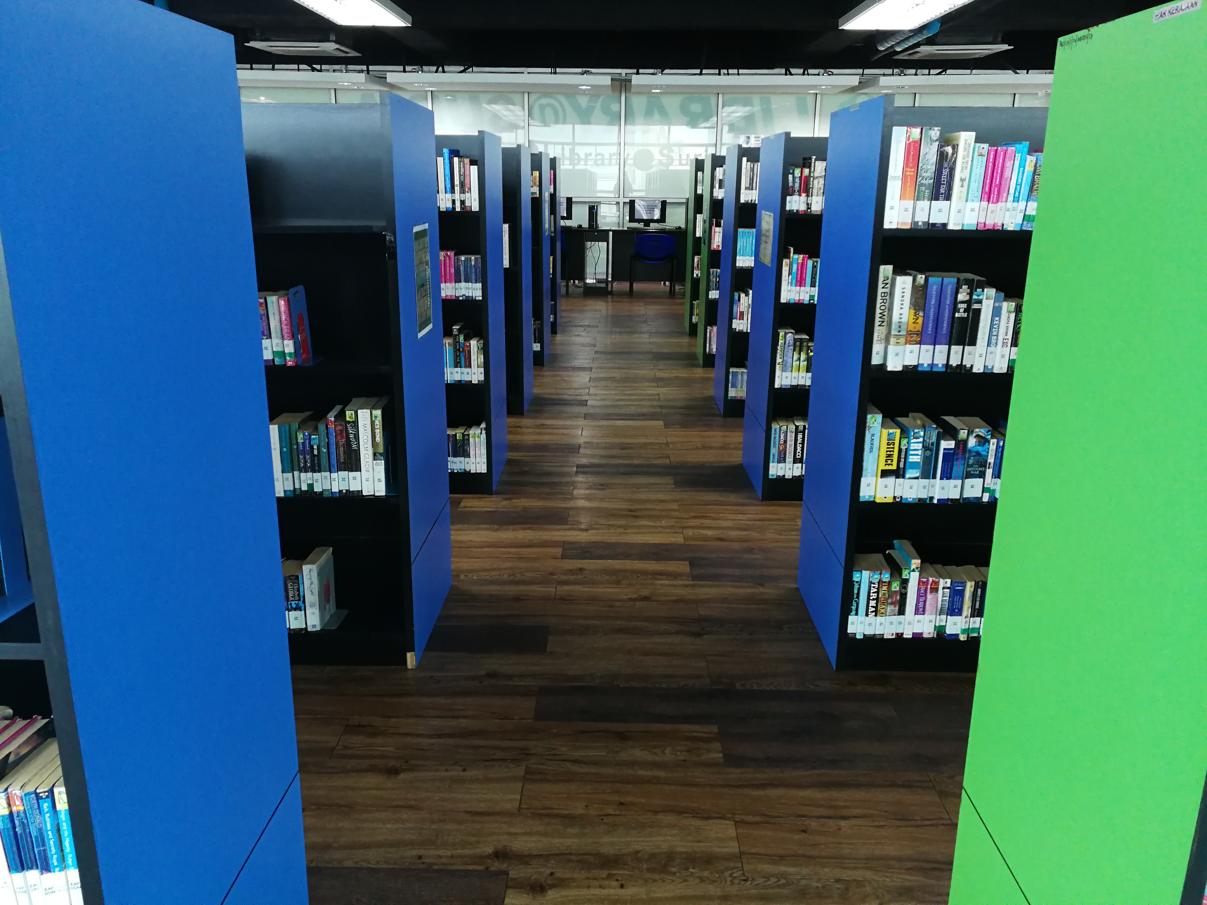 Saiful Library Suriah Sabah State Library, Kota Kinabalu, Malaysia | Libot Tayo with Lily